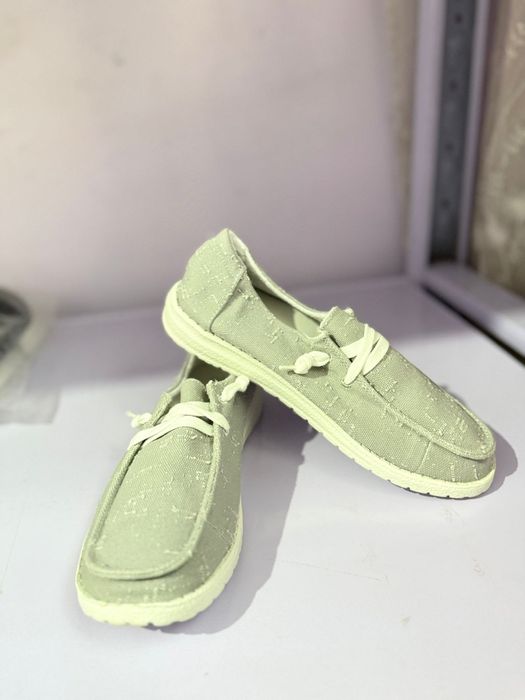 Обувь разная в наличии