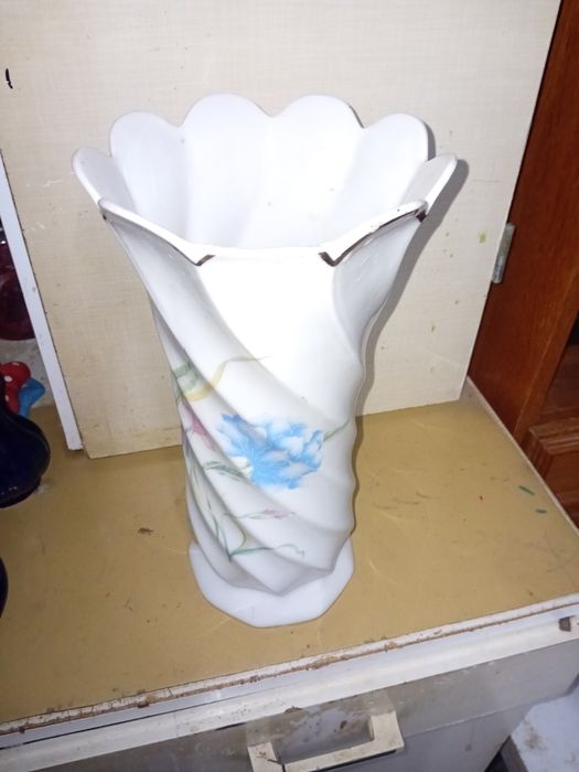 Vând veioza și altele