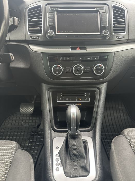 VW Sharan 2.0TDI 140cp/DSG/2014/7Locuri/Rate avans 0/Garantie