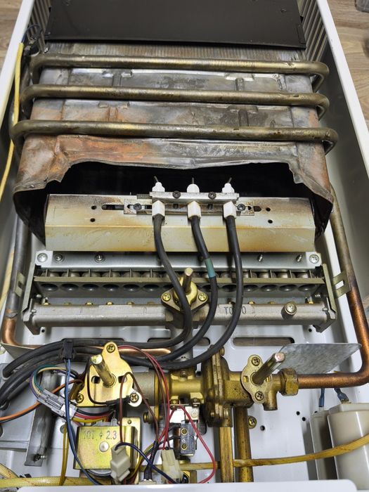 Продается газовая колонка Royal 10Л