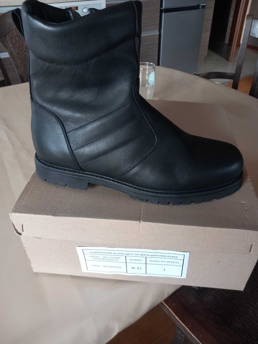 Продавам Кубинки и боти 42,43,44