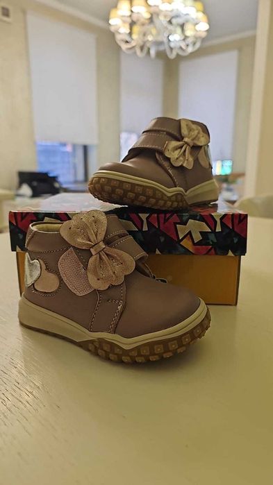 детская обувь для девочки