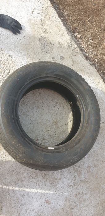 Продом шины R18 летний