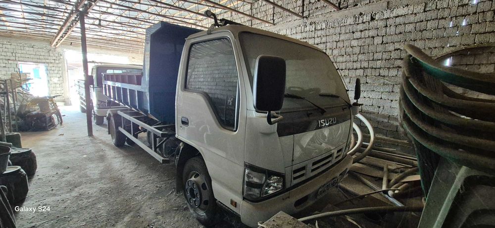 Isuzu samosval 2021 y. 4855 km yurgan
