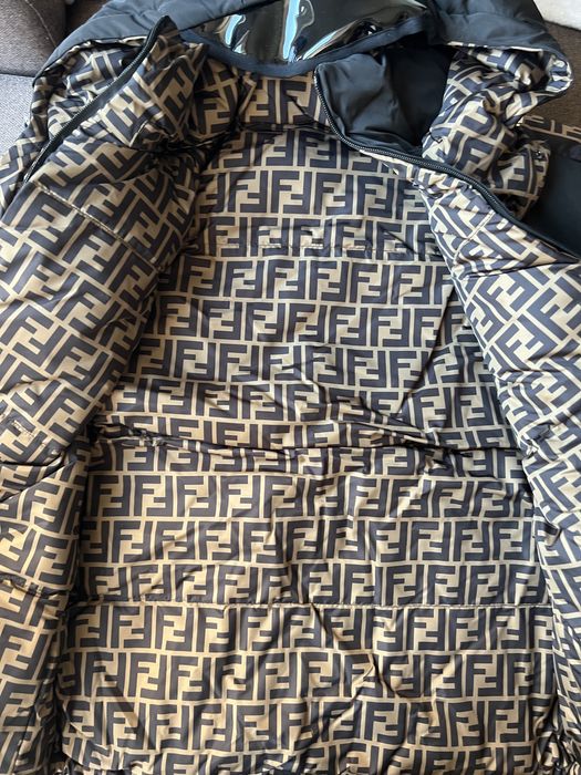 Fendi двустранно яке