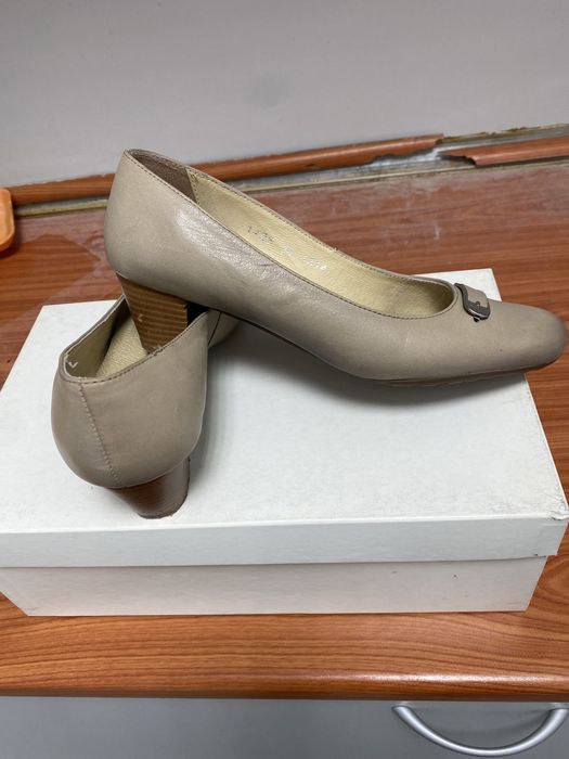 Обувки естествена кожа на Корона