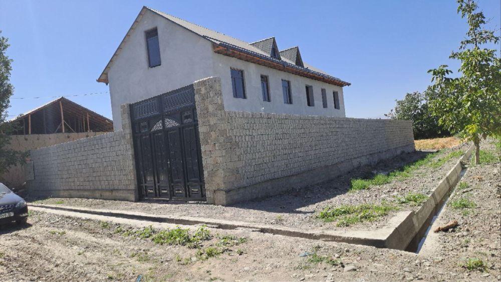 Продается один таунхаус