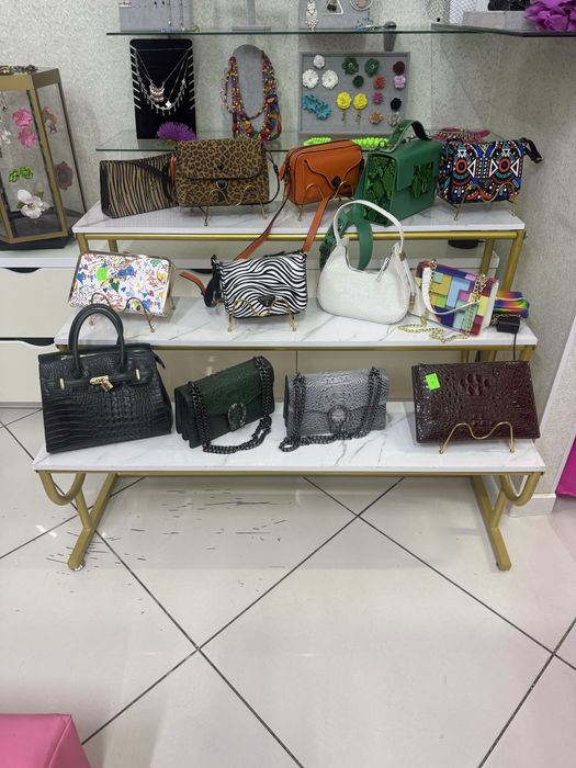 Продам полку напольную стеллаж