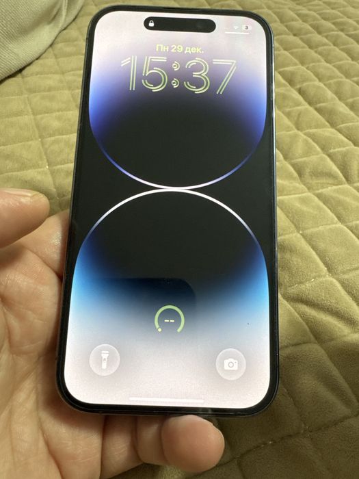 Продам Айфон 14 про в отличном состоянии