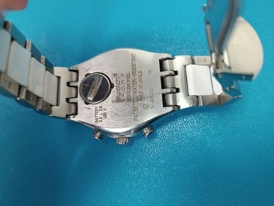 Swatch швейцарские часы