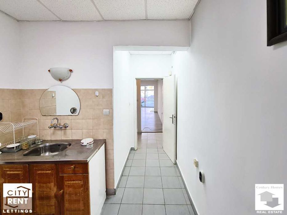 Дава се под наем Магазин в Велико Търново, Колю Фичето - 108 кв.м за 820 € - Снимка #10