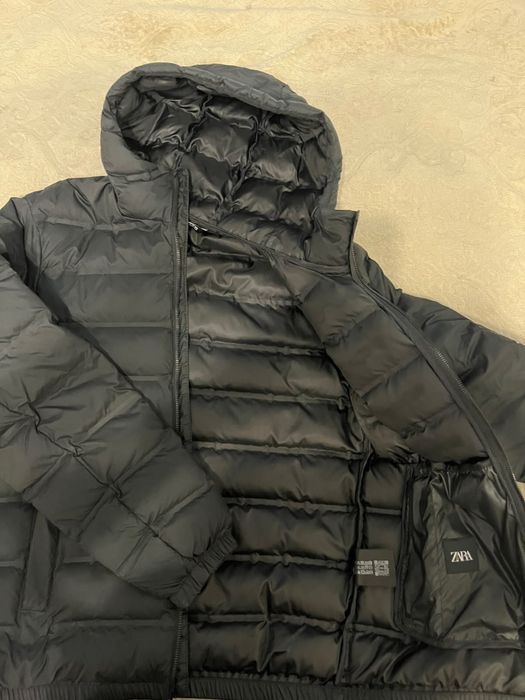 Продам куртку осеняя Zara
