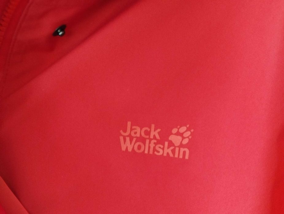 дамско яке Jack Wolfskin- XL- червено- водоустойчиво- ветроустойчиво-