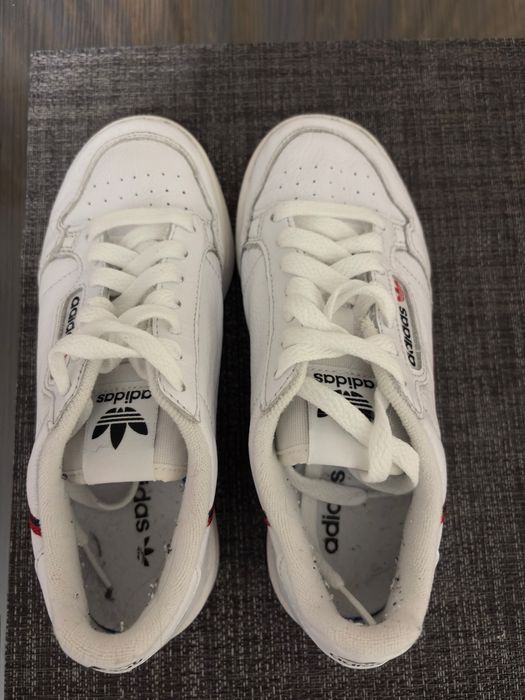 Кецове Адидас перфектни