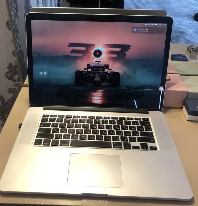 MacBook Pro 8/256 Core i7