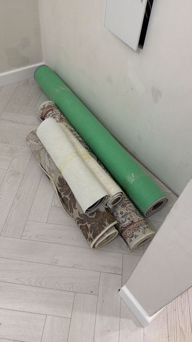 Палас  разны для дома.