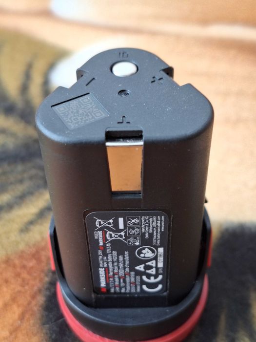 Acumulator litiu-ion de 12 V și 2 Ah,  din seria X 12 V Team,  model  Parkside PAPK 12 A4