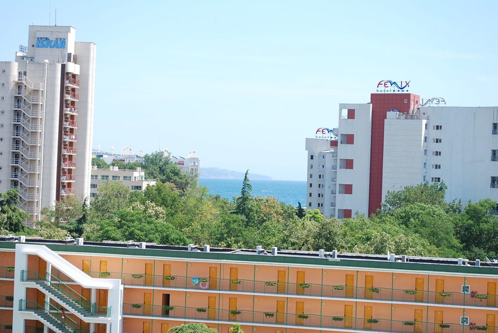 Продава се Двустаен апартамент в к.к. Слънчев бряг - 100 кв.м за 920 €/кв.м - Снимка #15