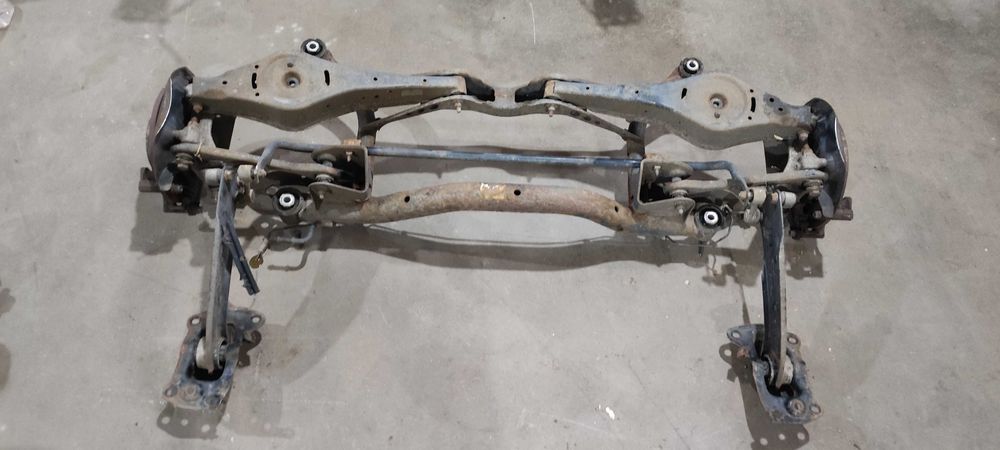 Punte spate axa spate volkswagen vw passat b6 2005-2010 break berlina