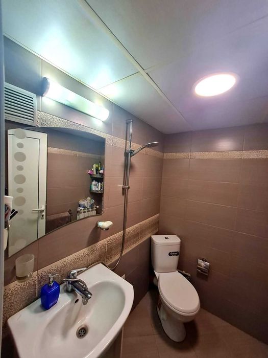 Продава се Къща в Видин, Гео Милев - 231 кв.м за 1074 €/кв.м - Снимка #20