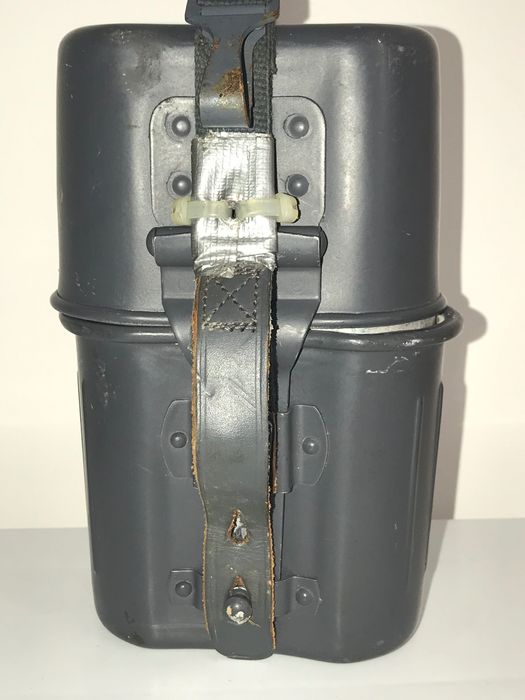 Канче за храна и манерка на Бундесвера (Германия ), 1988 г.