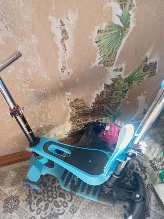 Самокат три в одном