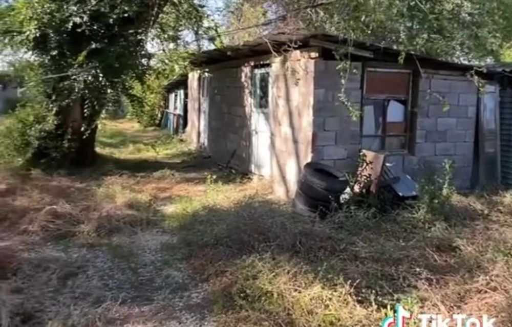 Продам дом в посёлке Сарыбастау.