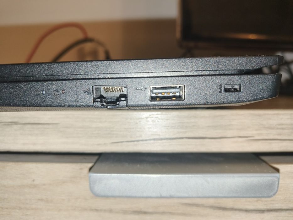 Laptop Lenovo V15 G2 ALC cu procesor AMD Ryzen™ 5 5500U pana la 4.0 GH