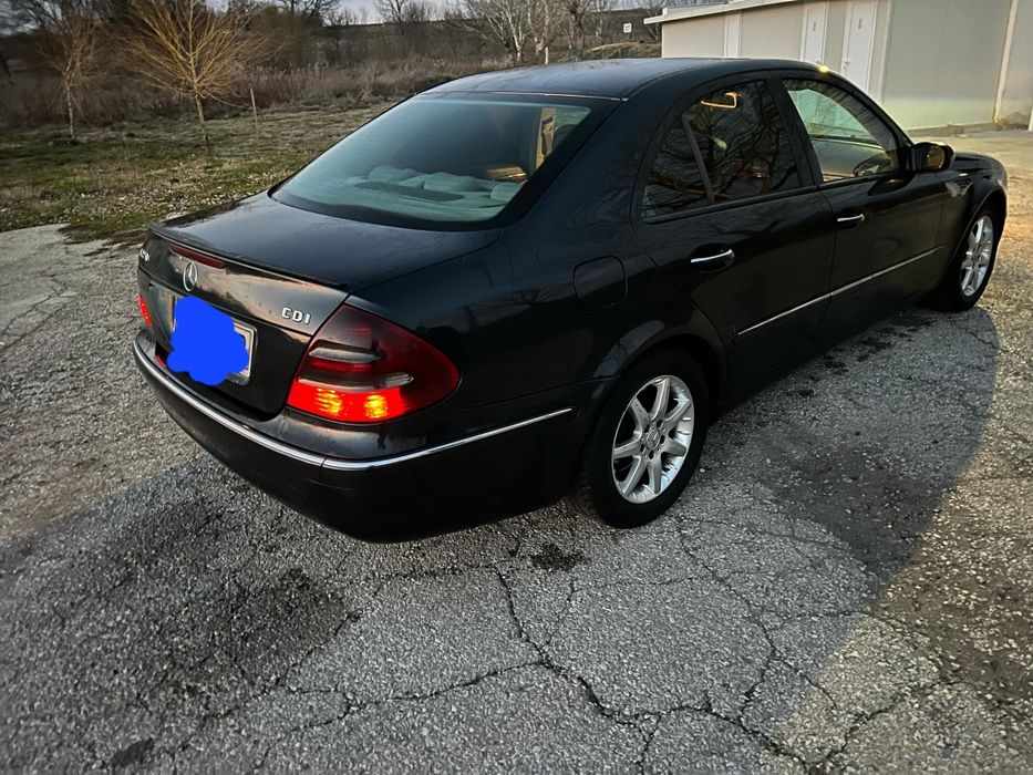 Само на части W211 E270/177КС