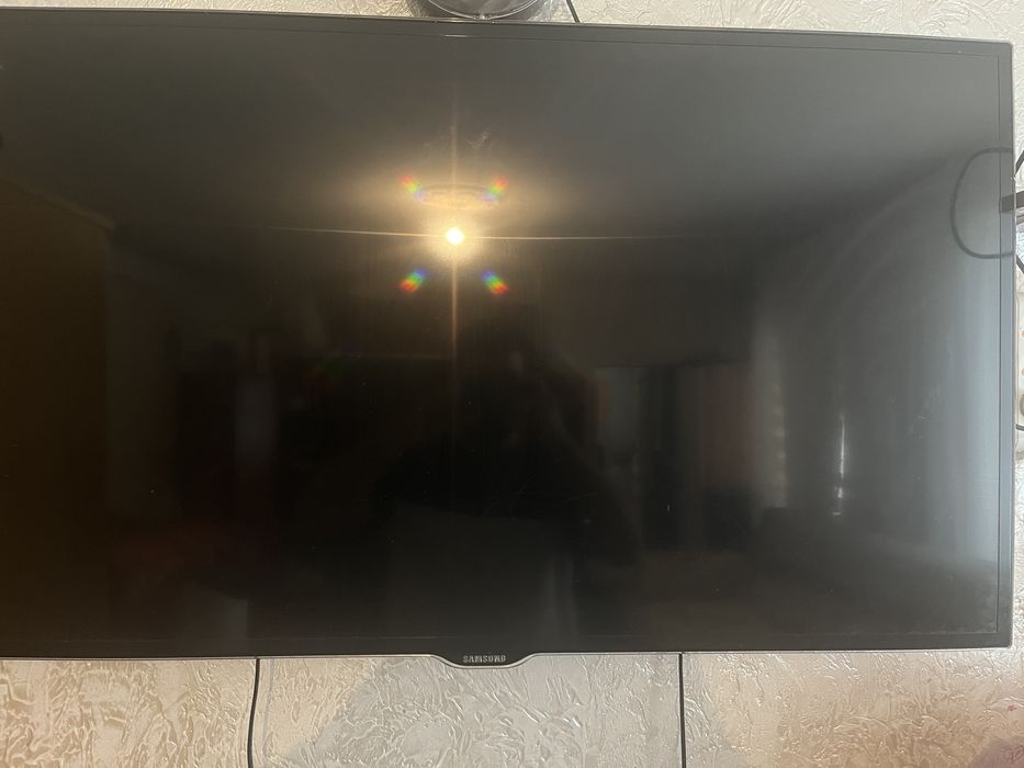 Продам телевизор самсунг
