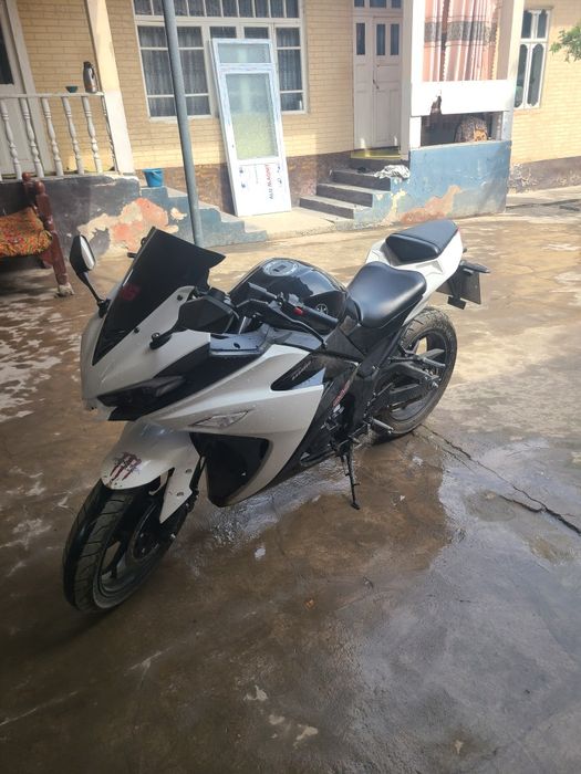 Moto sotilad 250 kub