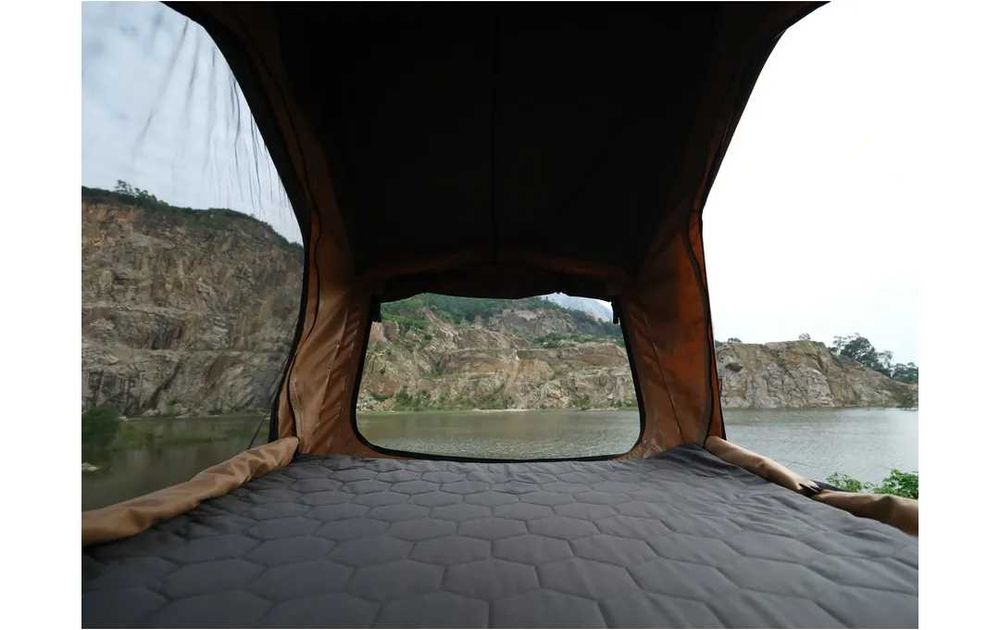 Покривна палатка за автомобил