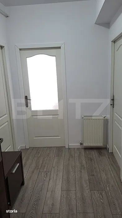 Apartament cu 1 camera, 37 mp, etajul 3, balcon, zona Florilor