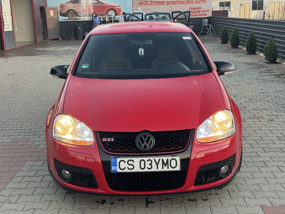 Vand Golf 5 GTI (260 + CP )