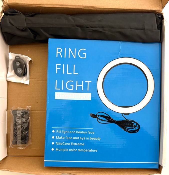 Професионална Селфи LED Ринг Лампа с Трипод USB Дистанционно