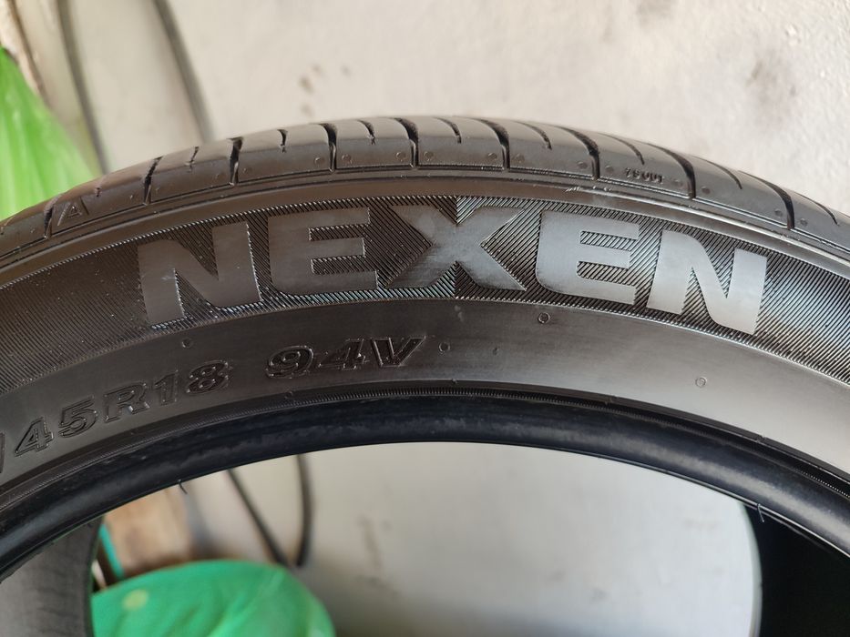 Летняя резина 235/45R18(2шт)