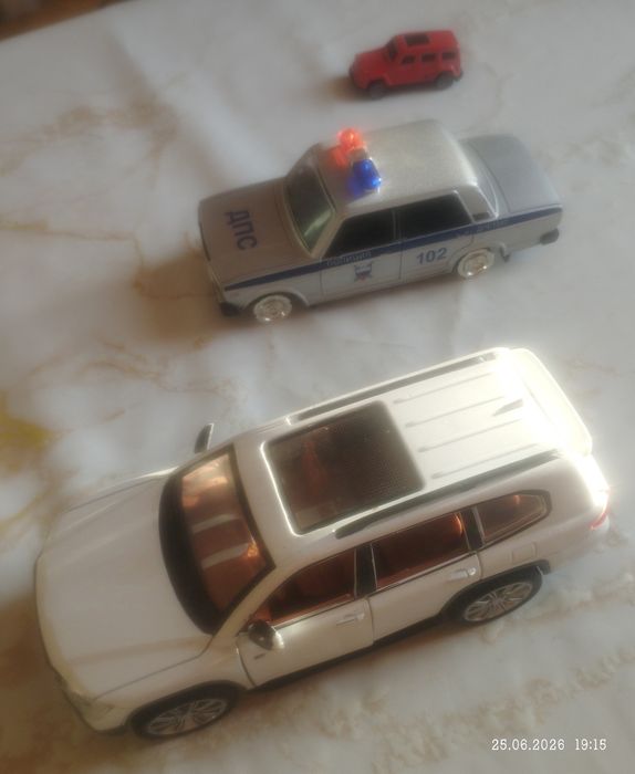 Игрушки, автомобили, модельные