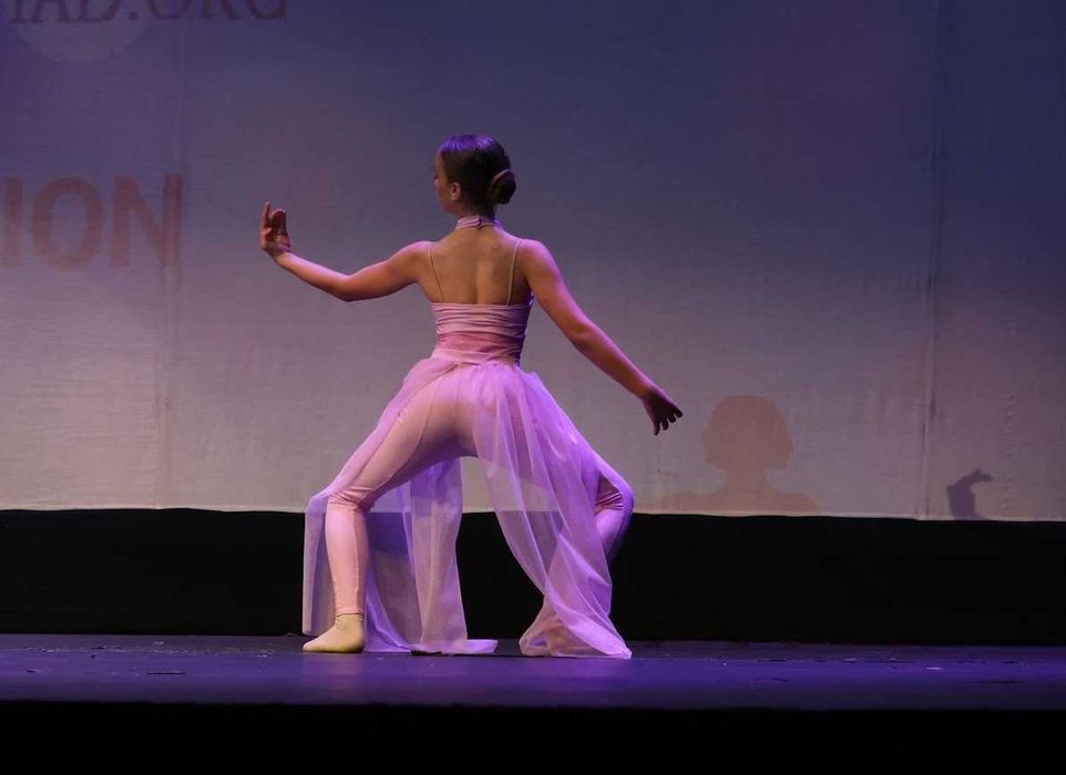 Сценичен Костюм за танци лирикъл модерен