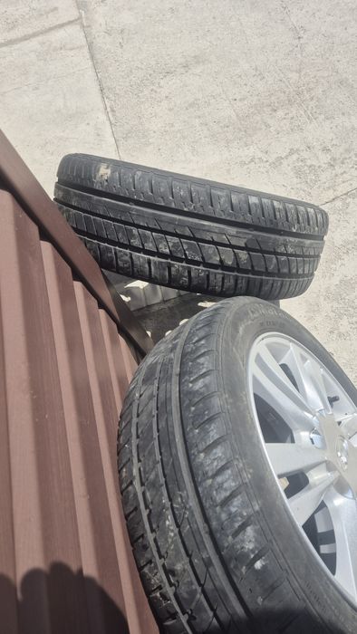 Продам диски с шинами R16, 4×100