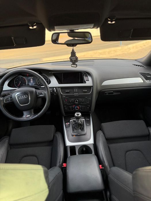 Audi A4 B8 Sedan, Full S-line, Quattro, an 2011, 143 cp