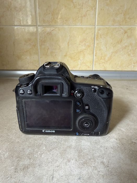 Canon EOS 6D (Body)