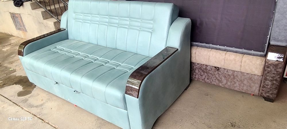 Razdvijnoy yangi mebellar