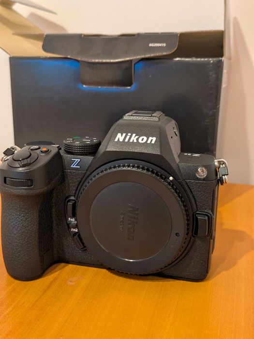 Nikon Z5 mark II, ca nou