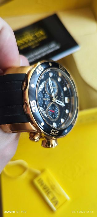 Мужскиие часы Invicta 6981 Pro Diver Quartz 48 мм Gold б/у..