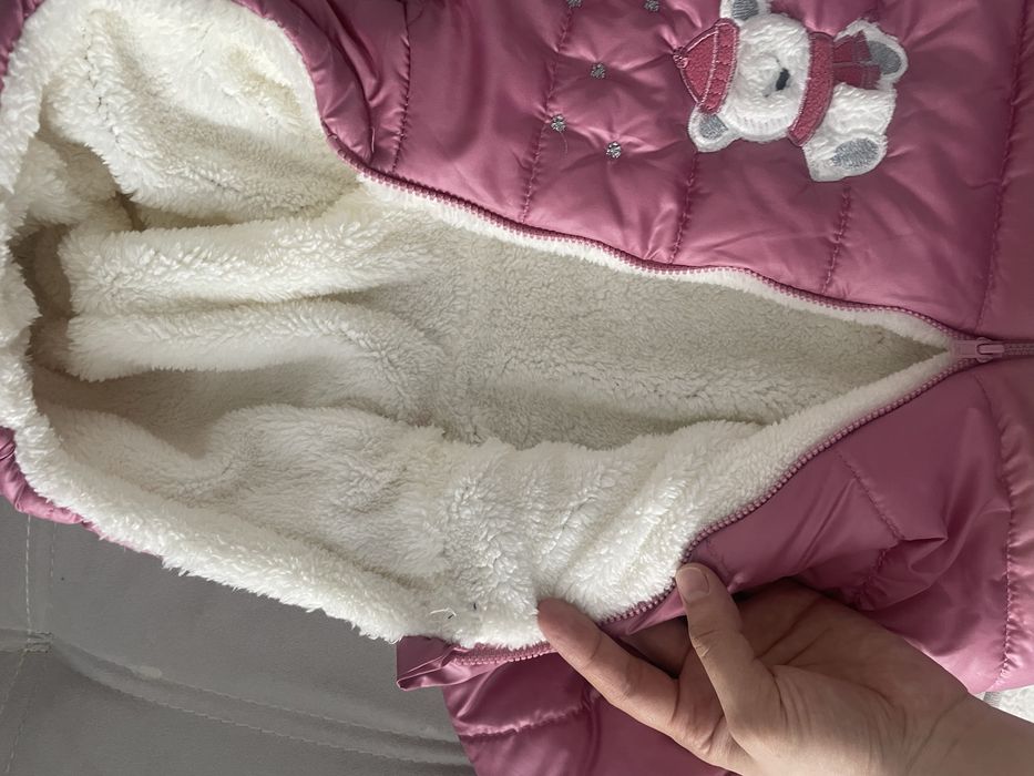 Куртка для девочки. Новая