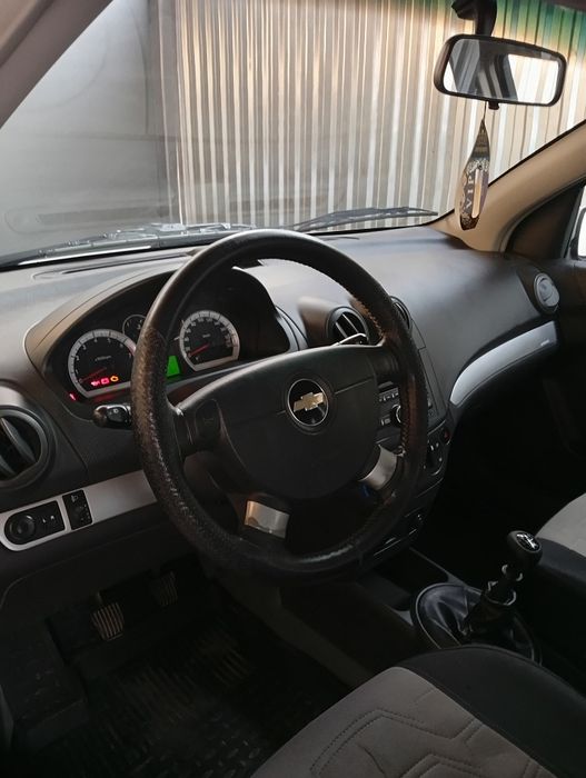 Продается Нексия 3/2 позиция. Своя. Накдга сотилади.