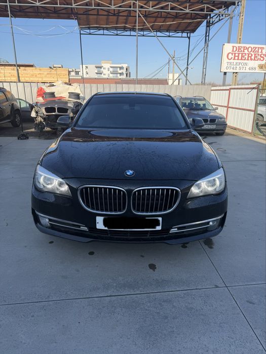 Dezmembrez bmw seria 7 730d 740d f01 245 258 313 cai piese bmw craiova