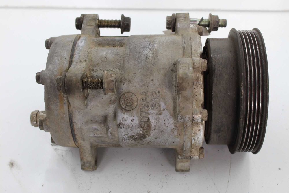 Компресор климатик Ровър 214 2врати 99г Rover 214 1999