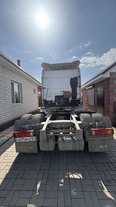 Продам тягач DAF 95XF
