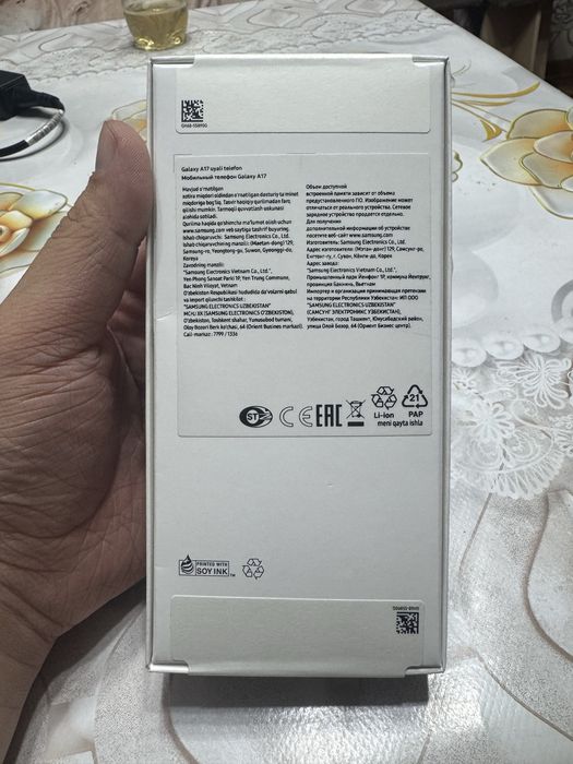 Новый самсунг A17 6/128GB телефон абсолютно новый запечатаный